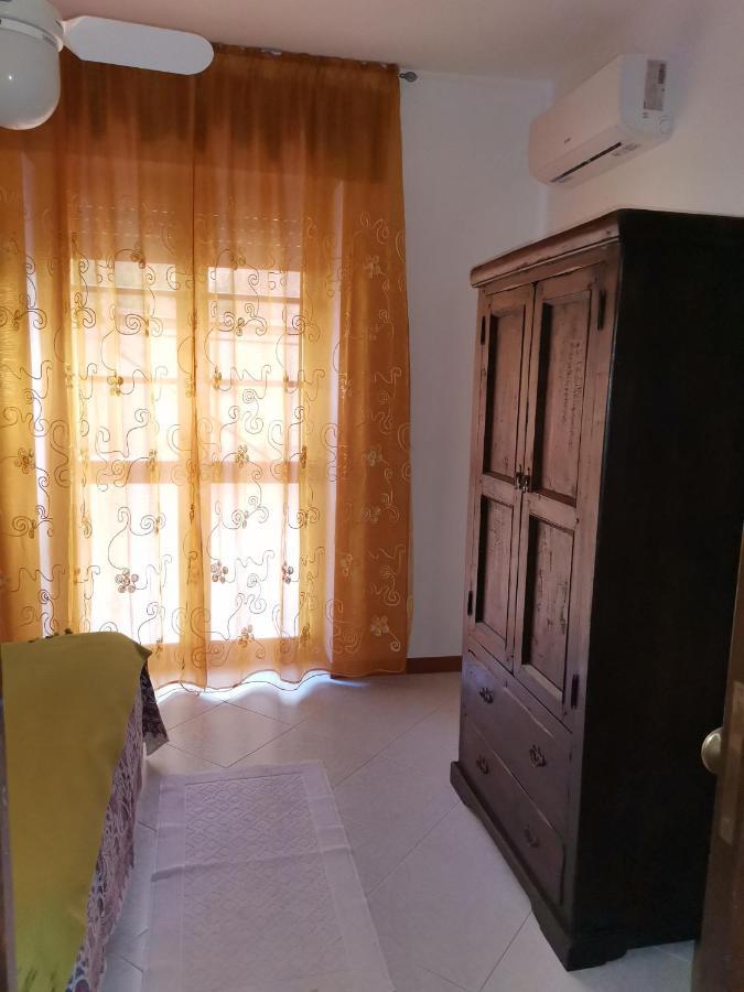 Appartamento Per Vacanza Castelsardo Bagian luar foto